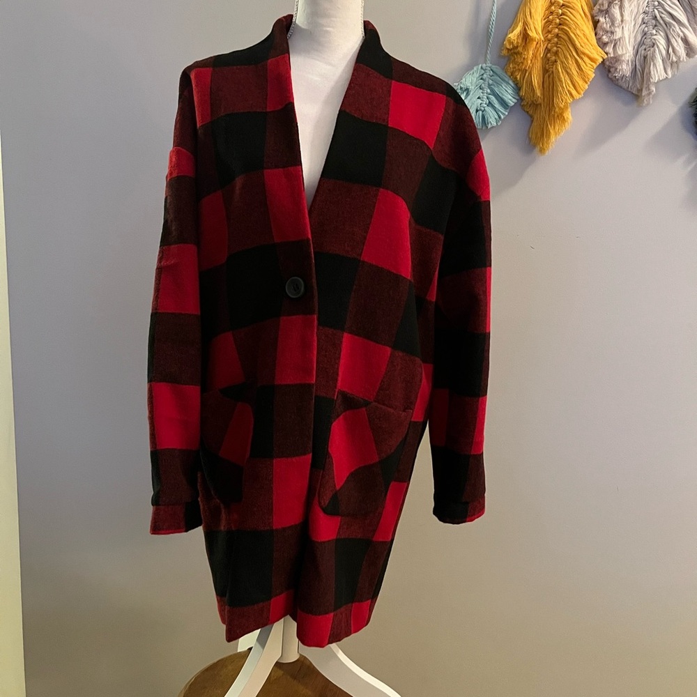 Ellison Red and Black Plaid Cardigan this cutie is stunning on!